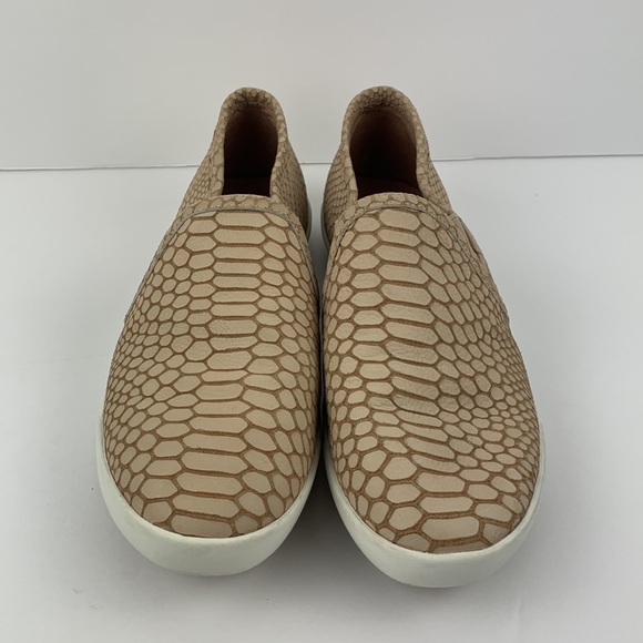 Joie tan reptile pattern slip on sneakers size 37 (5.5 see cov chart ) - Picture 2 of 12